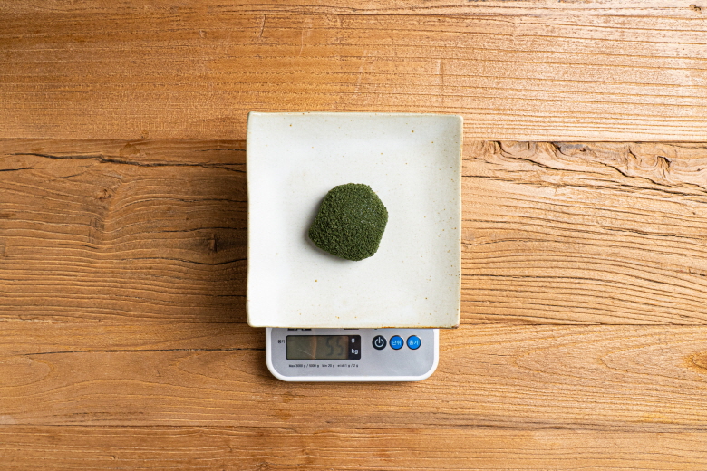 상품코드 : DSR005 강화 사자발 약쑥인절미 55g*12개입