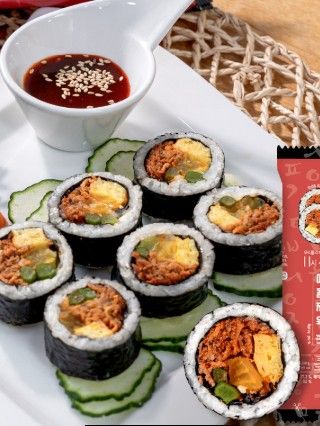 시그니처 매콤제육 김밥