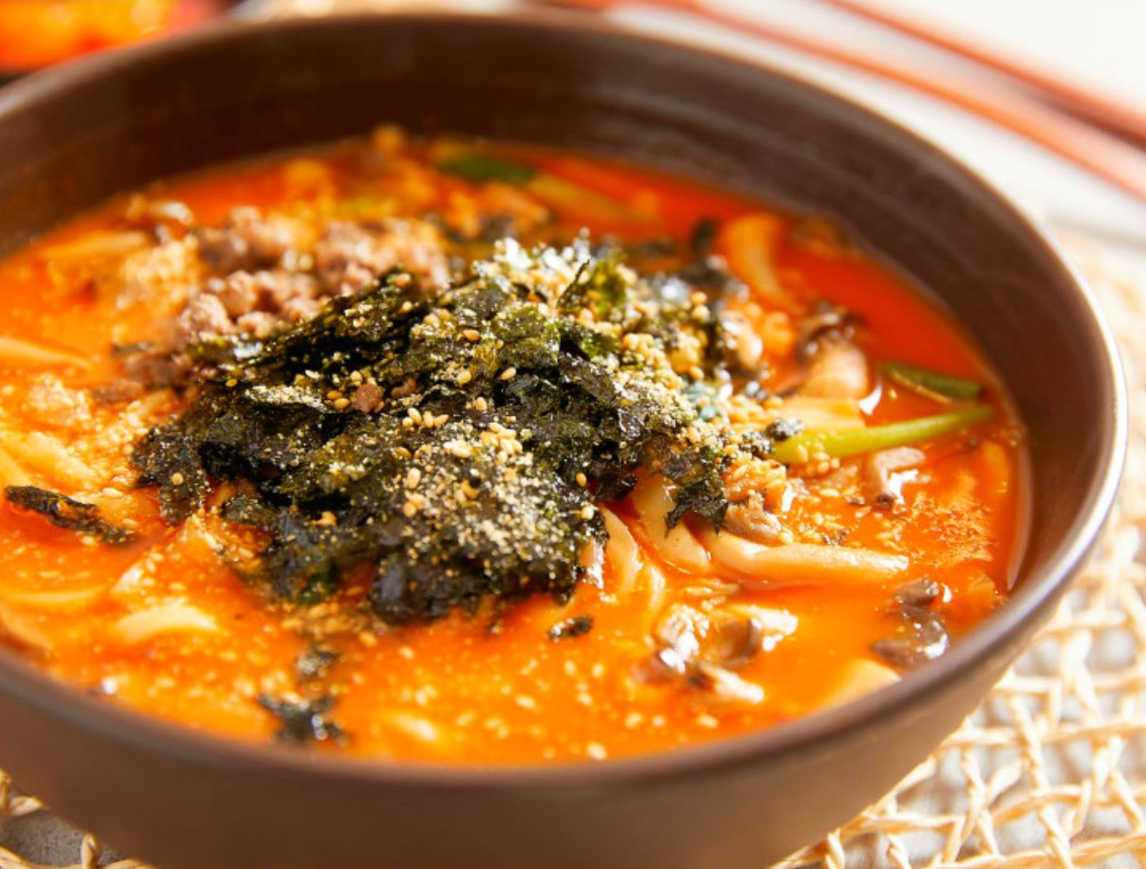 상품코드 : IC004 칼칼한 진한 국물 맛 일산칼국수 얼큰 수제비