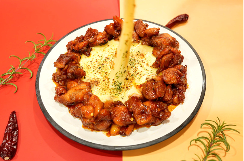 상품코드 : HPF004 모짜렐라 듬뿍 숯불 치즈불닭치킨 400g