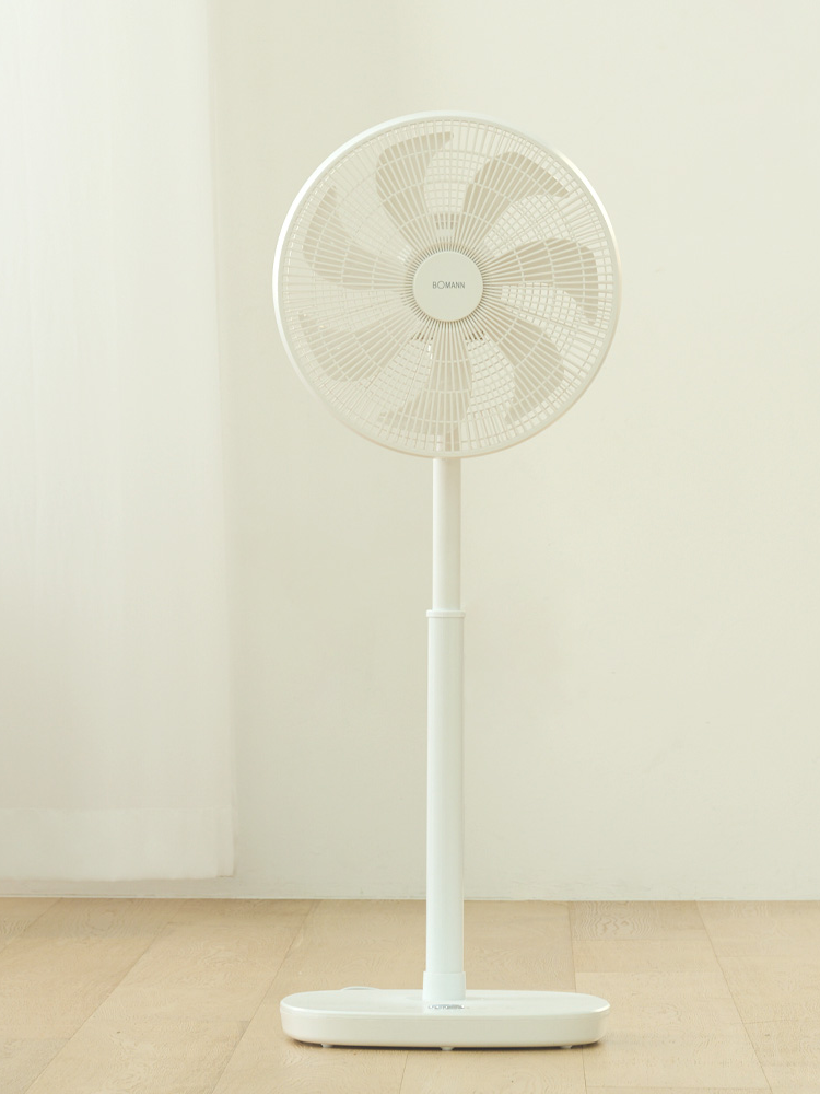 [보만] BLDC 24단 저소음 초미풍 리모컨 자석식 무소음 선풍기 (BF14572RW)