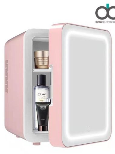 [디오닉] LED 미러 멀티 냉장고 4L (DOLE-M400P)