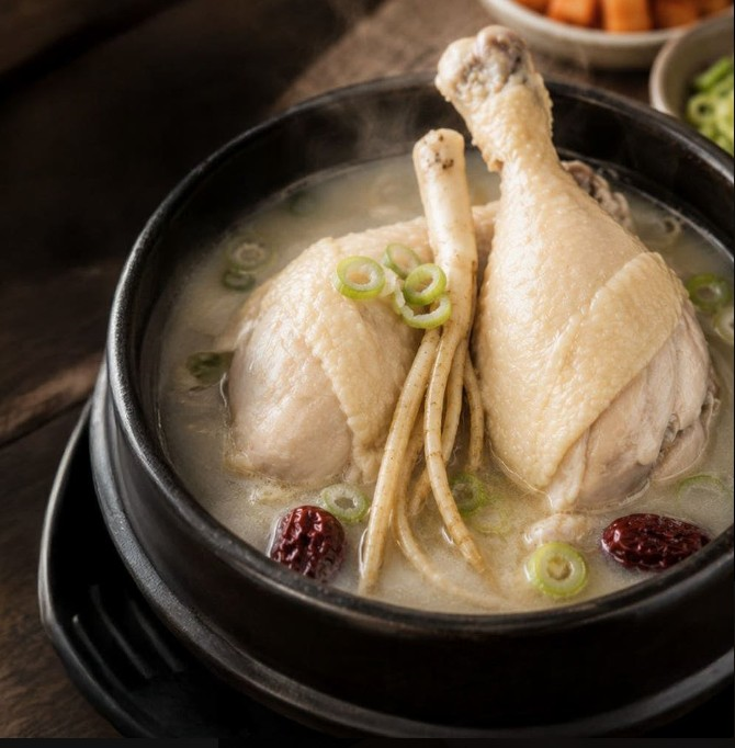 (홈쇼핑) 닭다리두개 삼계탕 (실온보관) 800g