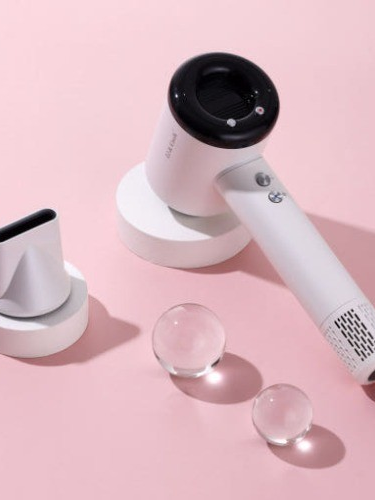[리앤쿡] 스트롱 BLDC 1600W 헤어드라이기 (LNKD-9960W)