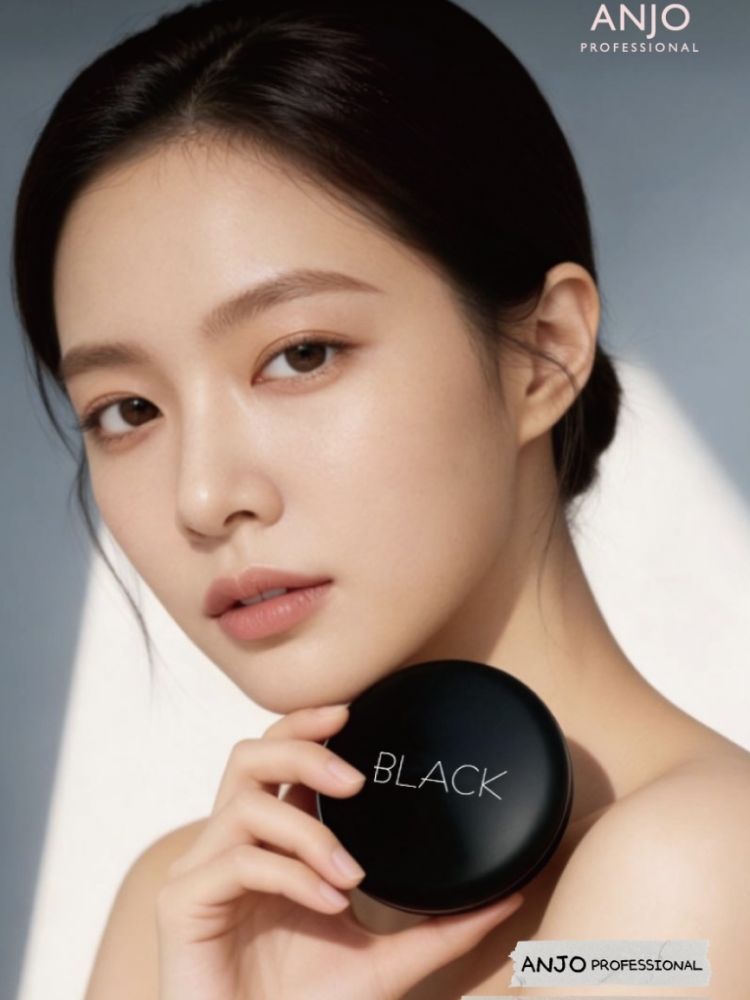 [앙쥬] 블랙 플로리스 커버리지 에센셜 컴팩트